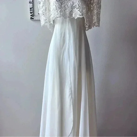 Miss Elliette Vintage Chiffon Lace Ivory Wedding Dress - Picture 4 of 14